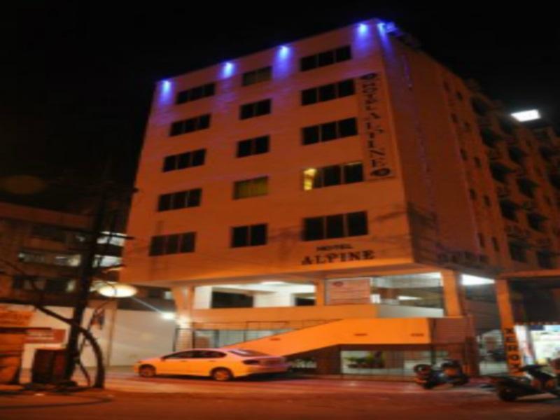 Hotel Alpine Pune Exterior photo